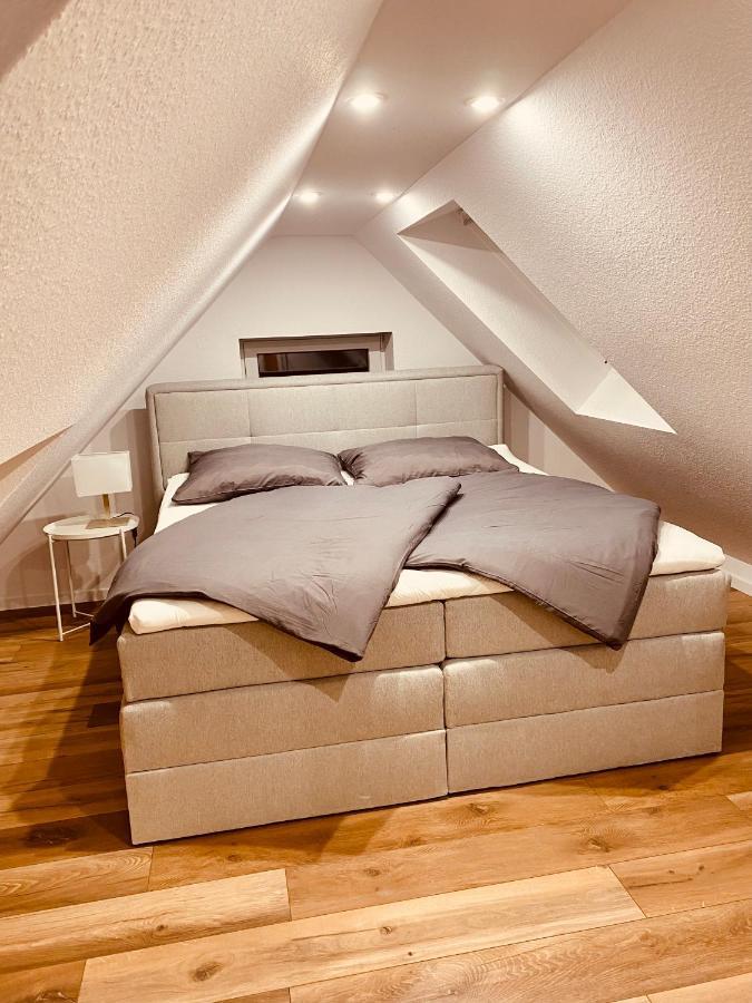 Home Again Studios Rutesheim Exteriör bild